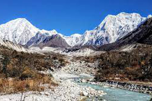 Manaslu Circuit Trek: 21 Days